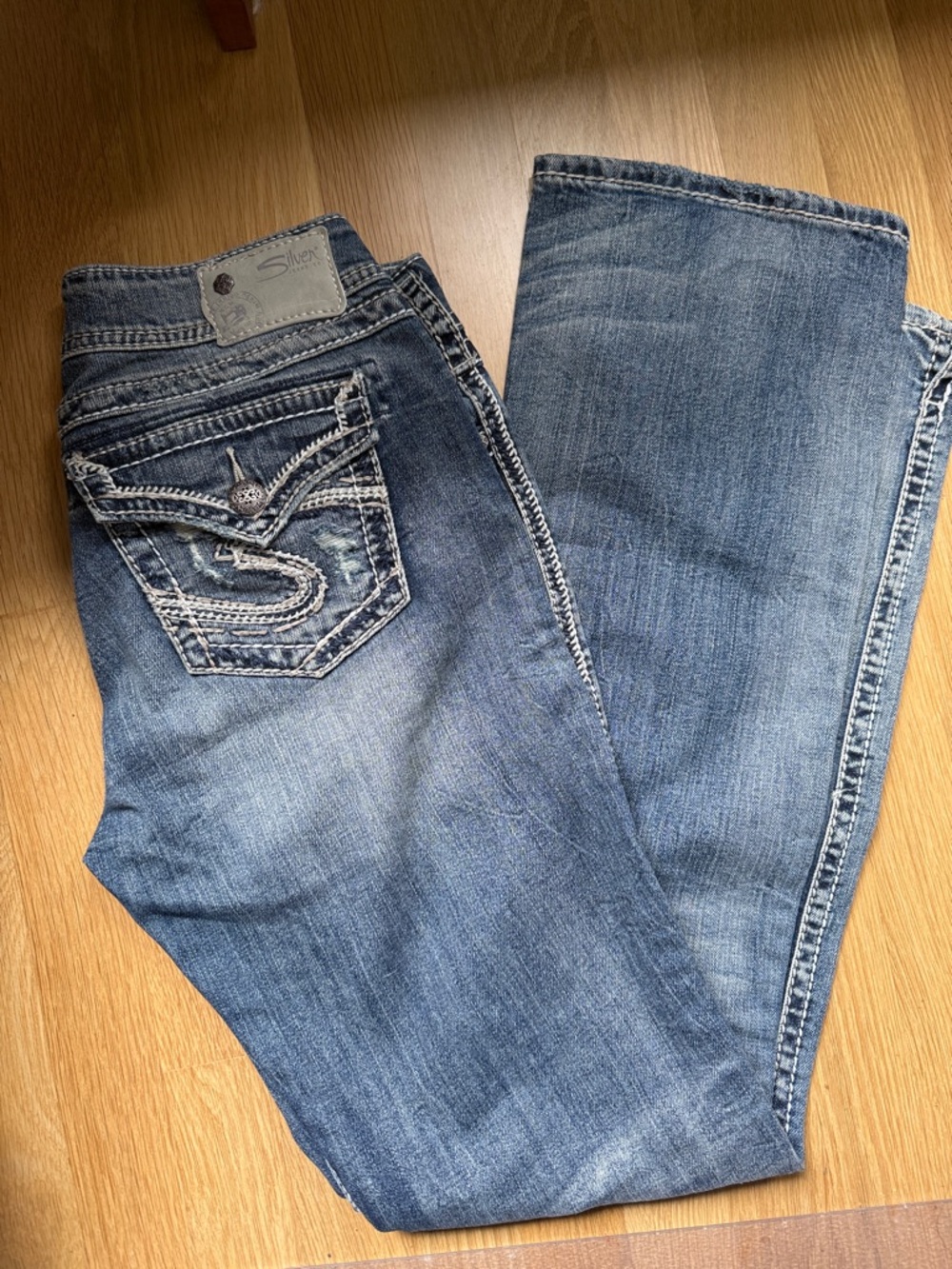 Silver Suki bootcut Jeans Washed Light Blue Flare Jeans